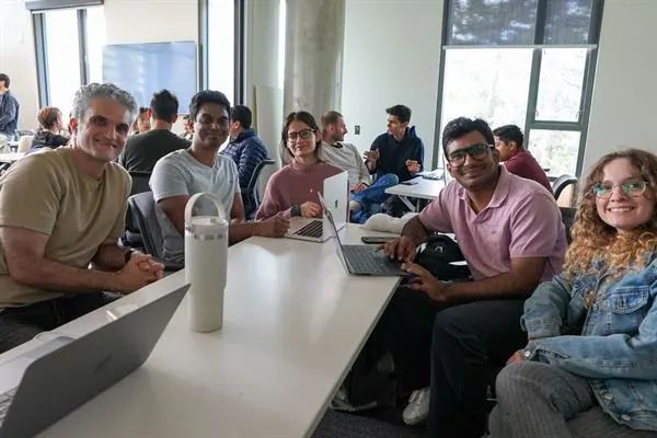 Intro to Vibe Coding with the AI Club, photo 2